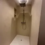 Apartment With Pool Table And Optional Sauna & Hot Tub *