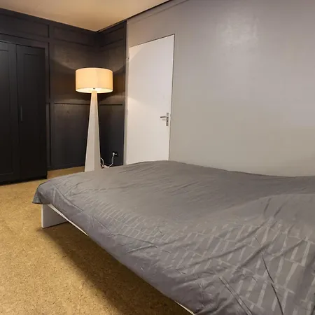דירה With Pool Table And Optional Sauna & Hot Tub *